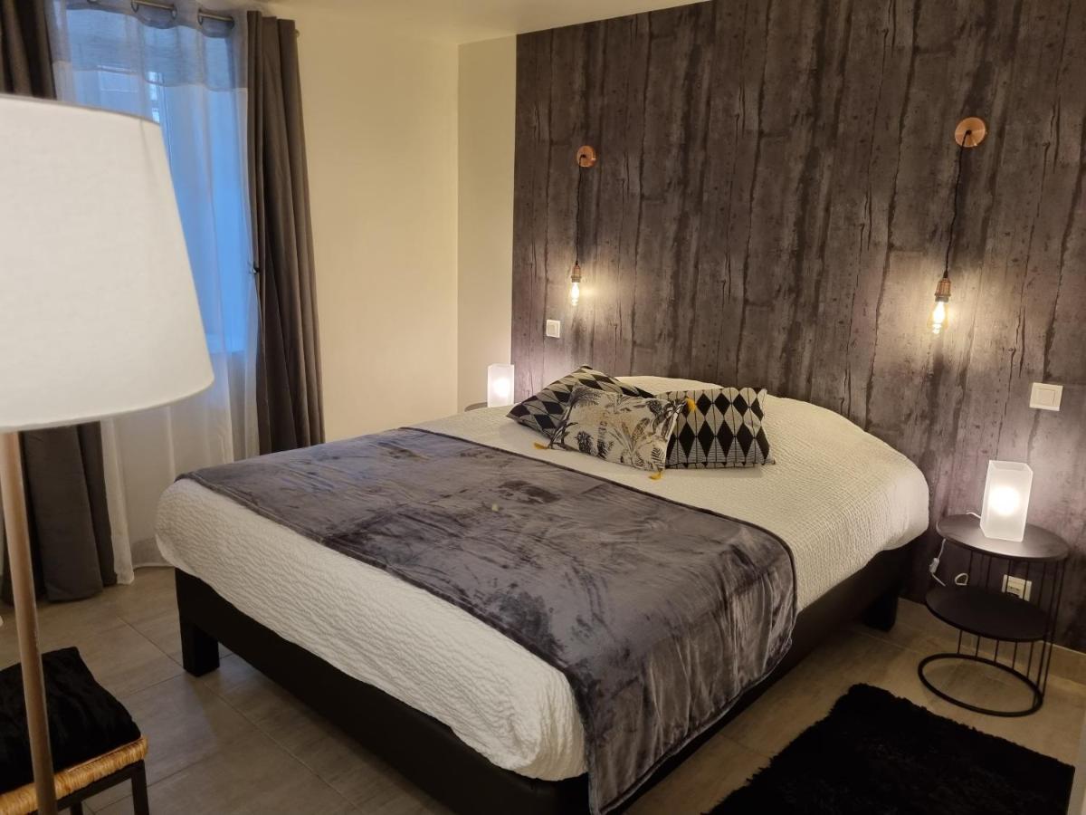 Au Vieux Sechoir Bed & Breakfast Prudhomat ภายนอก รูปภาพ